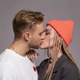 💋 Поцелуй по Фото 📸